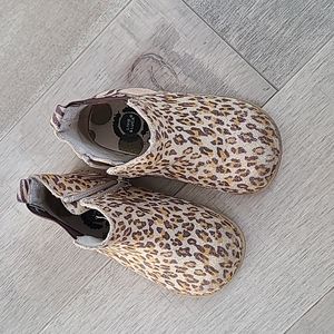 Livie amd Luca Cheetah Boots